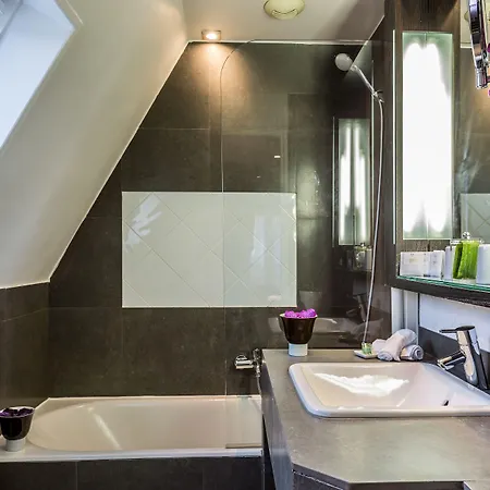 Duret Champs Elysees Hotel 4*